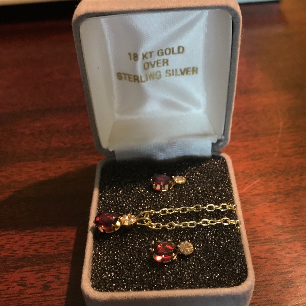 Garnet birthstone earring and necklace set